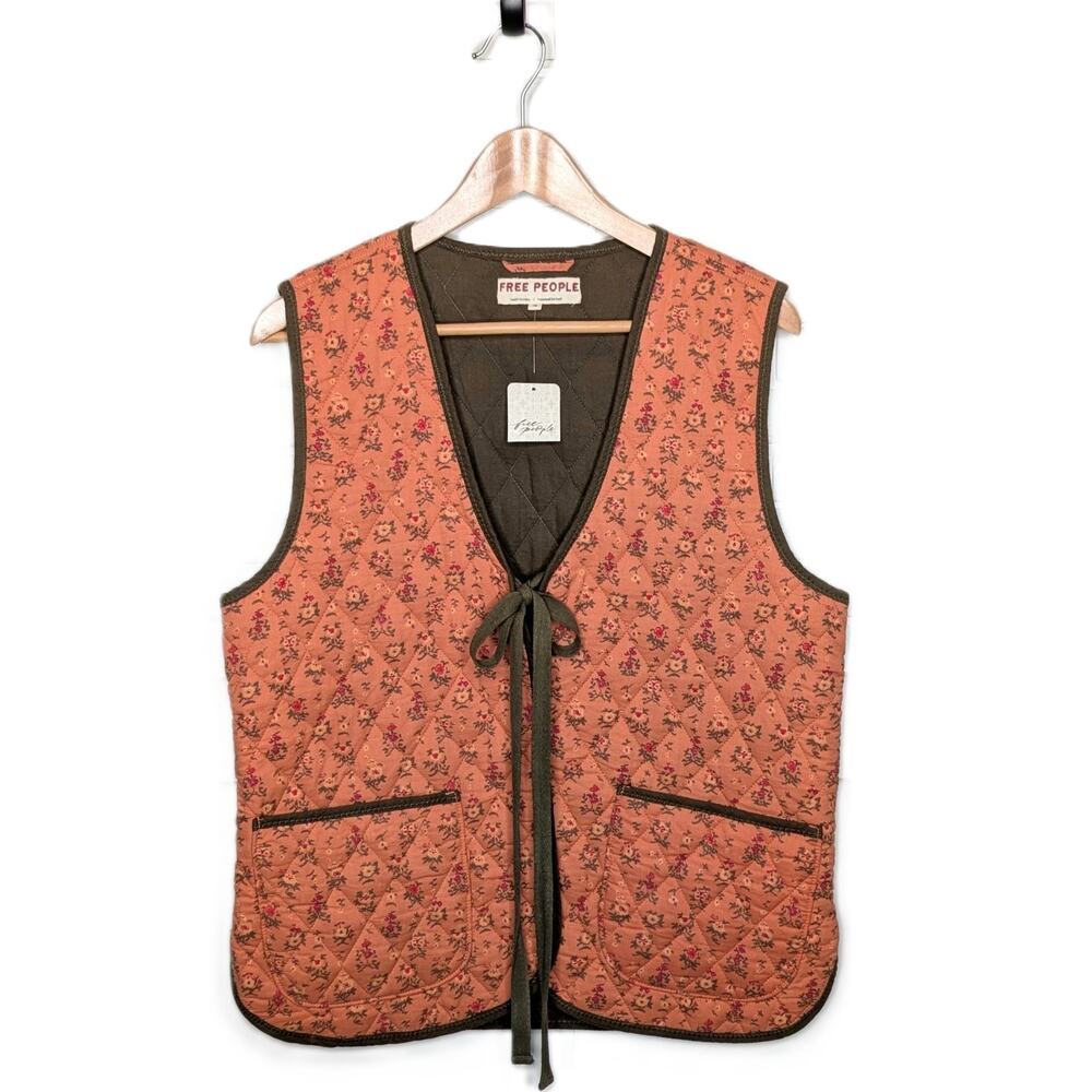 Free People Free Claudine Vest Medium Quilted Floral Candied Melon Boho Cottage